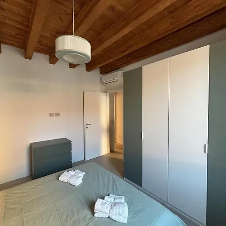 Flat N 5 Torretta شقة